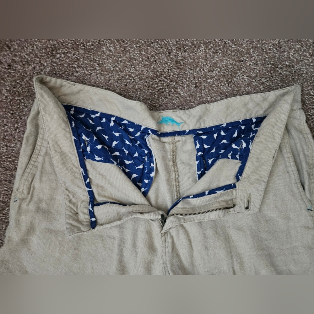 TOMMY BAHAMA Flat Front Linen Shorts | SZ 38" W / XL - Picture 7 of 7